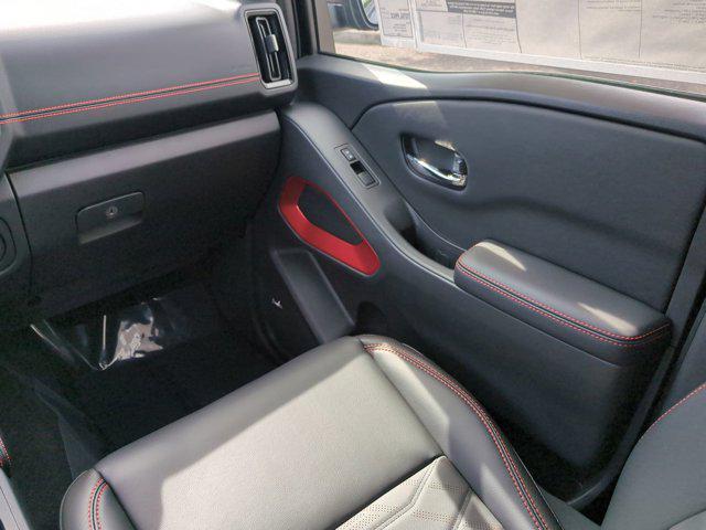 new 2025 Nissan Frontier car, priced at $46,185