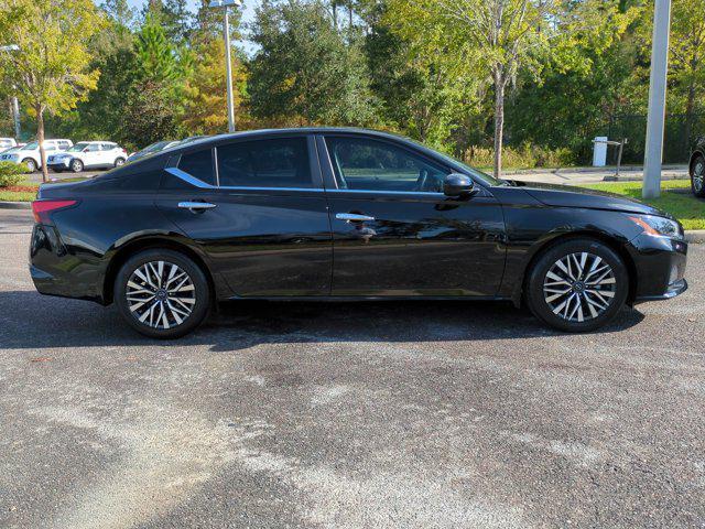 used 2023 Nissan Altima car, priced at $22,995