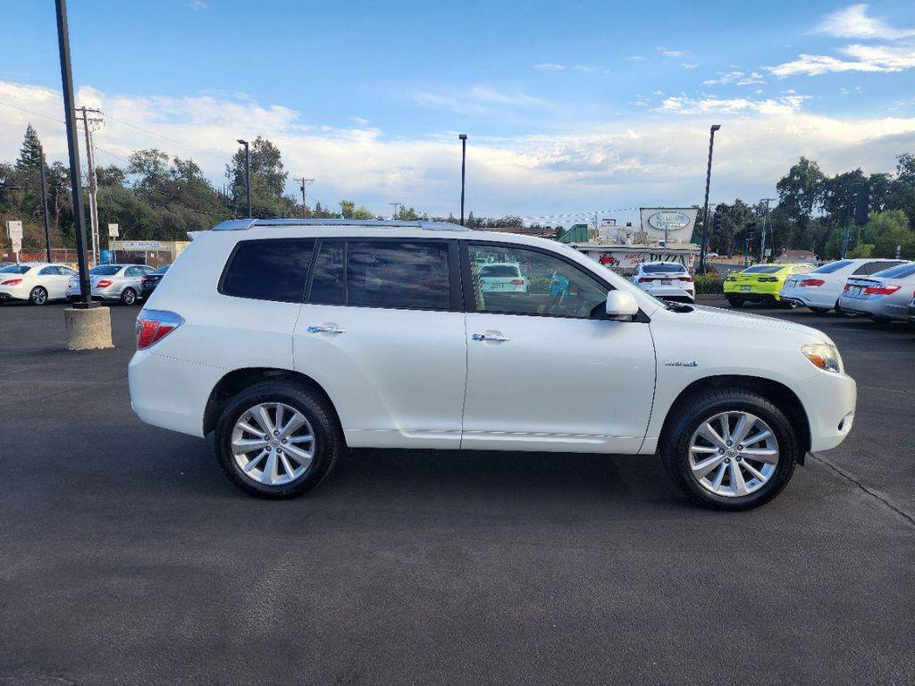 used 2009 Toyota Highlander Hybrid car, priced at $13,995