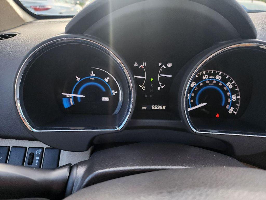 used 2009 Toyota Highlander Hybrid car, priced at $13,995