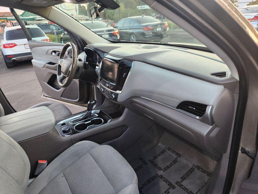 used 2020 Chevrolet Traverse car, priced at $13,995