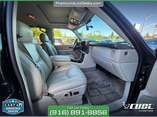 used 2005 Cadillac Escalade car, priced at $9,995