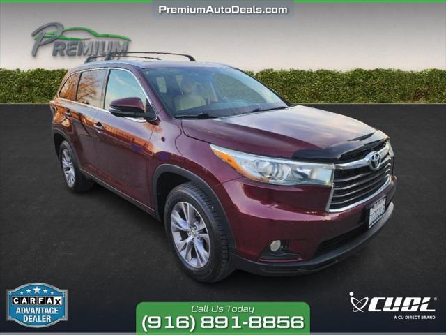 used 2015 Toyota Highlander car, priced at $18,495