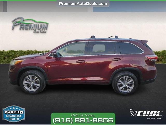 used 2015 Toyota Highlander car, priced at $18,495