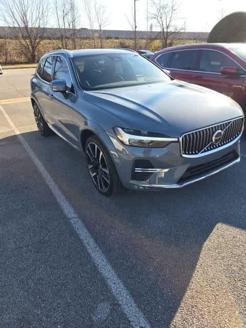 used 2023 Volvo XC60 car, priced at $43,442