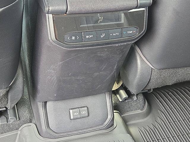 used 2023 Toyota Highlander car, priced at $43,516