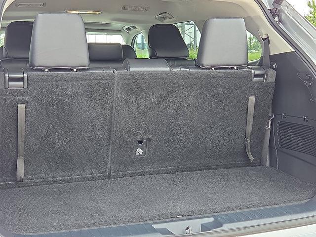 used 2023 Toyota Highlander car, priced at $43,516