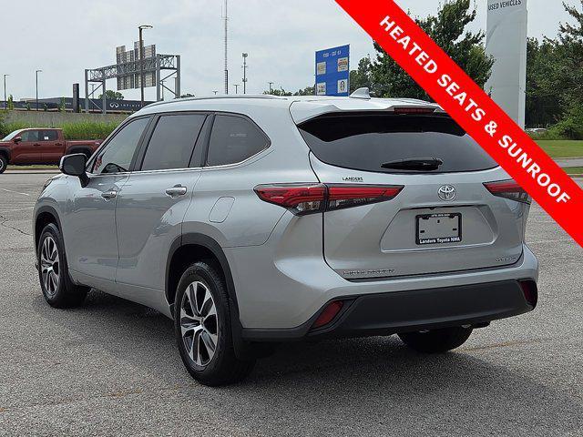 used 2023 Toyota Highlander car, priced at $43,516