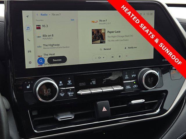 used 2023 Toyota Highlander car, priced at $43,516
