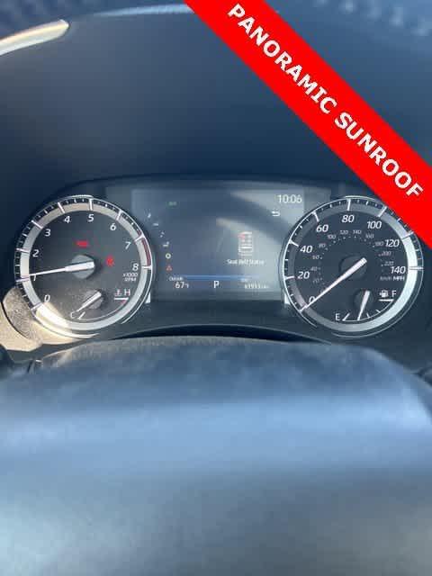 used 2022 Toyota Highlander car, priced at $38,644