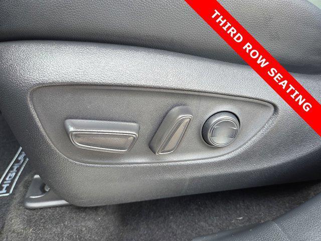 used 2024 Toyota Highlander car, priced at $38,544