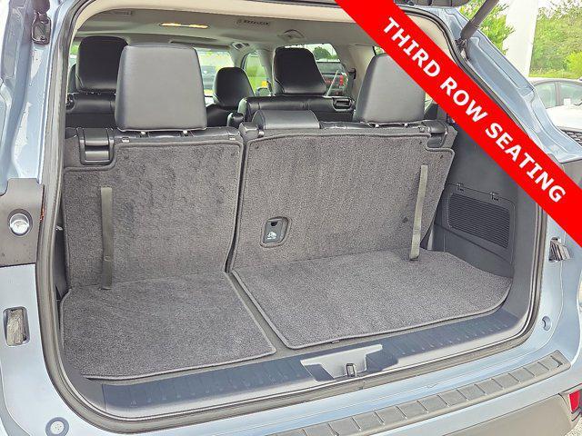 used 2024 Toyota Highlander car, priced at $38,544