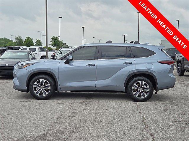 used 2024 Toyota Highlander car, priced at $43,380