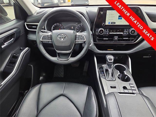 used 2024 Toyota Highlander car, priced at $43,380