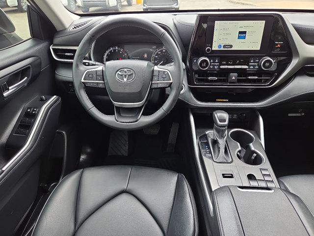 used 2024 Toyota Highlander car, priced at $43,380
