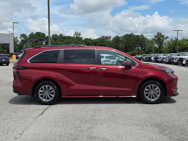 used 2024 Toyota Sienna car, priced at $44,512