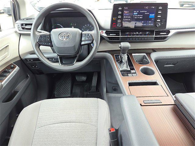 used 2023 Toyota Sienna car, priced at $36,990