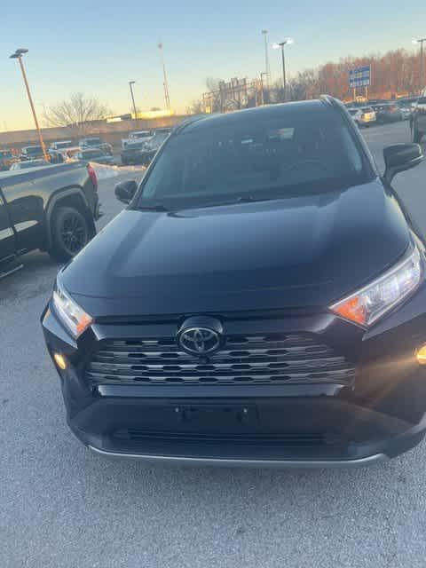 used 2019 Toyota RAV4 car, priced at $25,994