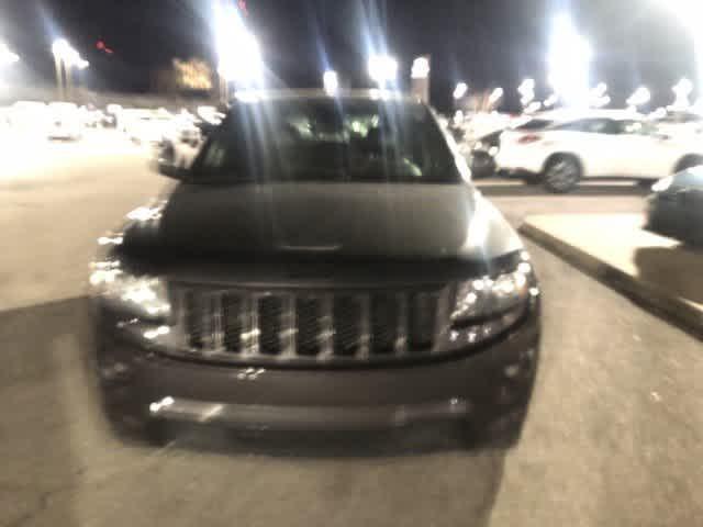 used 2015 Jeep Grand Cherokee car, priced at $14,142