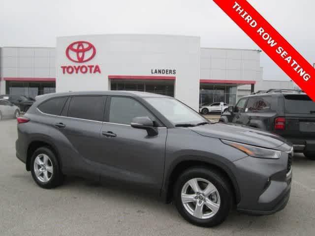 used 2023 Toyota Highlander car, priced at $35,423