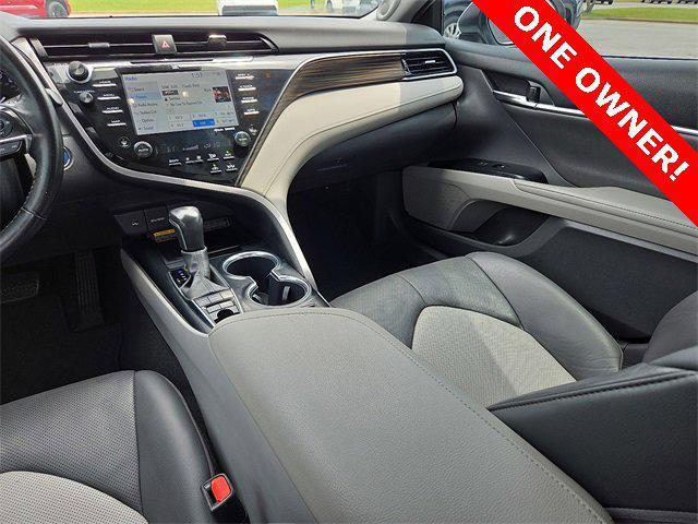 used 2020 Toyota Camry Hybrid car, priced at $24,511