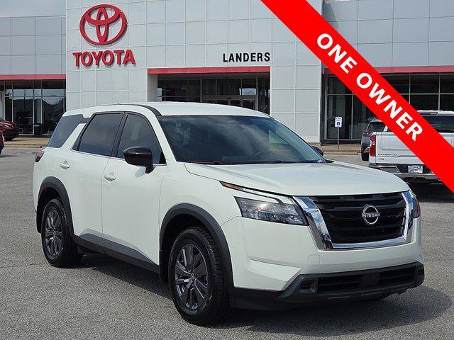 used 2024 Nissan Pathfinder car, priced at $31,000