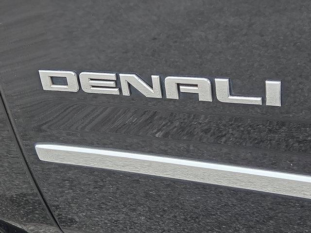 used 2016 GMC Yukon XL car, priced at $22,129