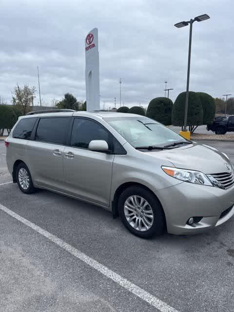 used 2016 Toyota Sienna car, priced at $19,998