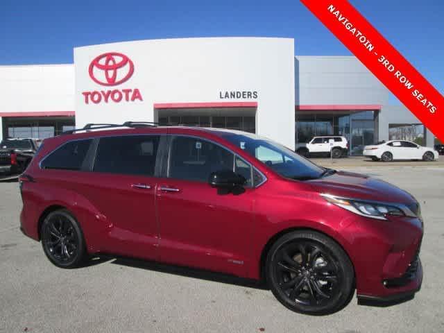 used 2021 Toyota Sienna car, priced at $39,811