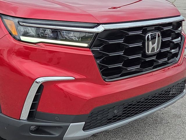used 2025 Honda Pilot car, priced at $45,933