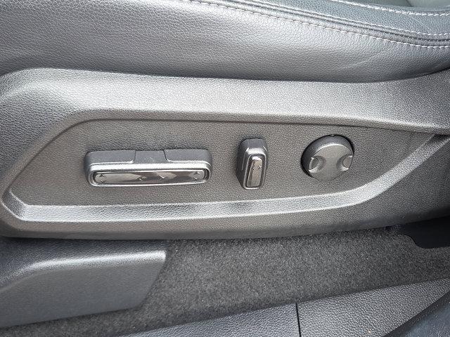 used 2025 Honda Pilot car, priced at $45,933