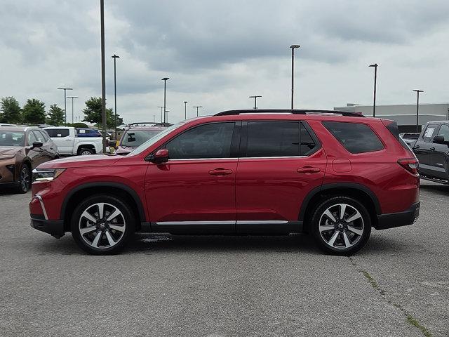 used 2025 Honda Pilot car, priced at $45,933