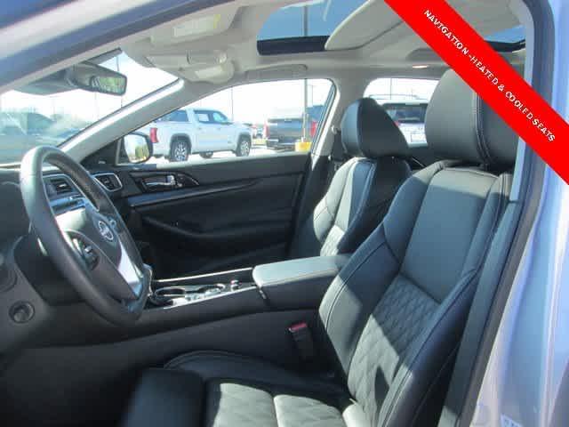 used 2023 Nissan Maxima car, priced at $37,900