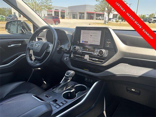 used 2023 Toyota Highlander car, priced at $36,500