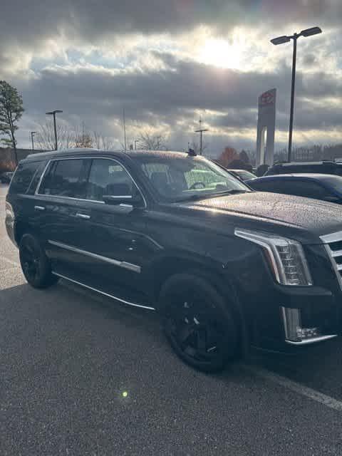 used 2019 Cadillac Escalade car, priced at $44,900