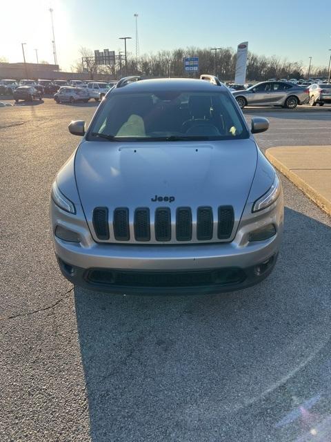 used 2018 Jeep Cherokee car