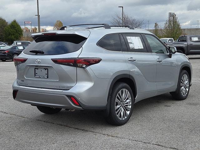 new 2025 Toyota Highlander car, priced at $52,676
