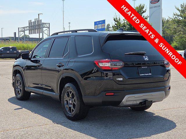 used 2023 Honda Pilot car, priced at $38,300