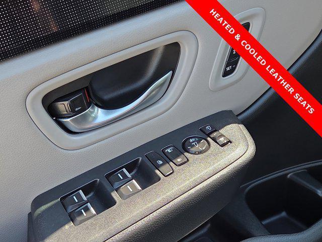 used 2023 Honda Pilot car, priced at $40,029