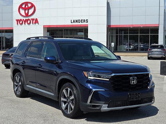 used 2023 Honda Pilot car, priced at $45,895