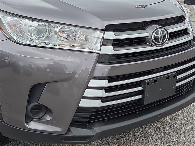 used 2019 Toyota Highlander car, priced at $20,400