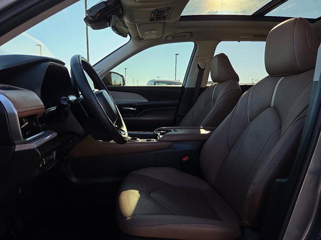 used 2025 Toyota Grand Highlander car, priced at $57,029
