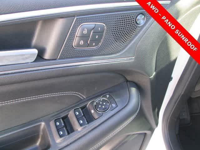 used 2022 Ford Edge car, priced at $31,810