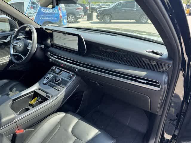 used 2024 Hyundai Palisade car, priced at $45,071