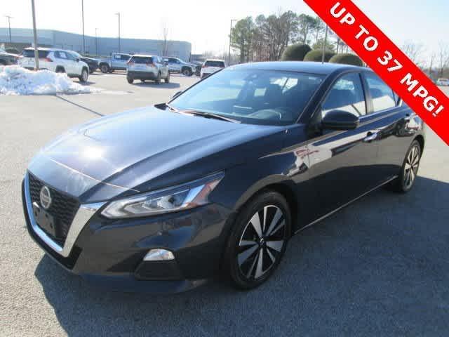 used 2022 Nissan Altima car, priced at $19,998