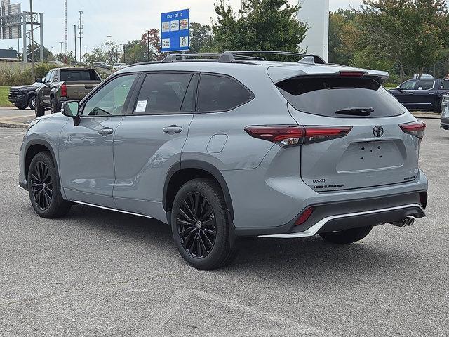 new 2025 Toyota Highlander car, priced at $51,306