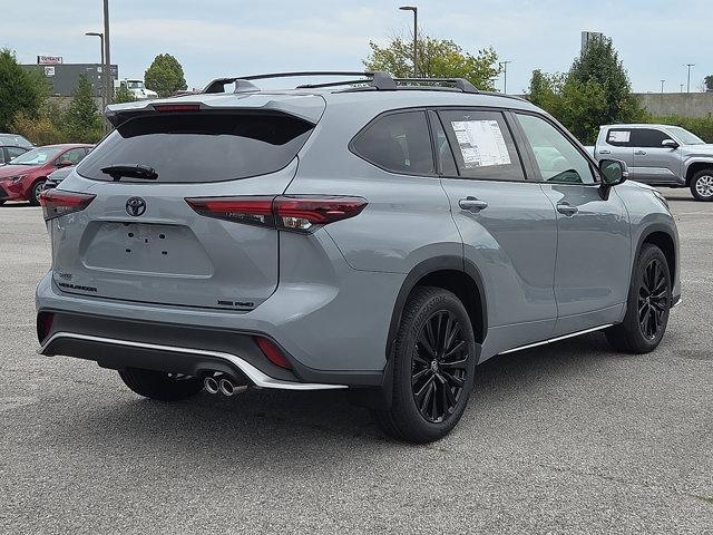 new 2025 Toyota Highlander car, priced at $51,306