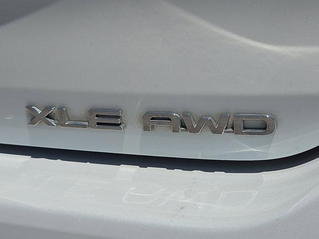 used 2022 Toyota Highlander car, priced at $35,246