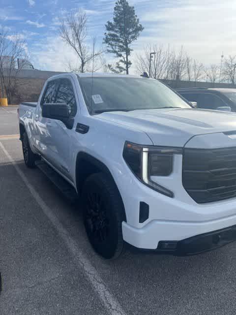 used 2023 GMC Sierra 1500 car, priced at $48,588