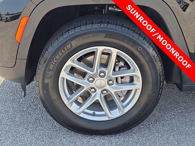 used 2024 Jeep Grand Cherokee car, priced at $34,992